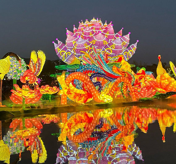 扎根南国灯城,以灯为媒——自贡市弘扬彩灯文化有限公司的二十余载坚守与实践(图1) 扎根南国灯城,以灯为媒——自贡市弘扬彩灯文化有限公司的二十余载坚守与实践(图1)